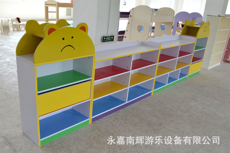 厂家直销幼儿园家具,卡通造型玩具柜/玩具组合柜,储物柜书包柜