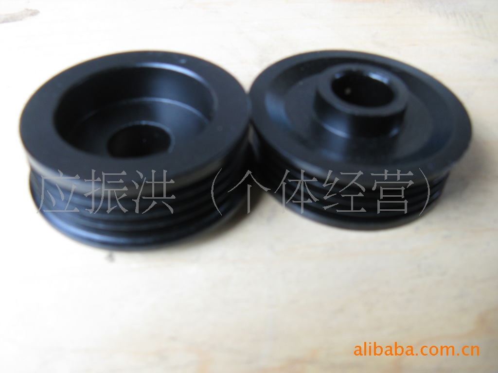 公司本着树立“企业品牌形象,为顾客提供优质的产品和良好的服务”得方针,努力提高产品质量,做到防微杜渐,精雕细凿,产品质量有保证。在业务上本公司有着服务周到、针对性强、开发周期短等特点,得到行业客户的一致好评。 目标就是要打造“品质过硬、服务周到、生产高效”的健身器配套企业。为健身器企业提供高品质的配件和良好的售后服务,做健身企业得力的左右手。 应振洪 先生 (经理) 电 话:86 0579 87288822 移动电话:13216207917 155579