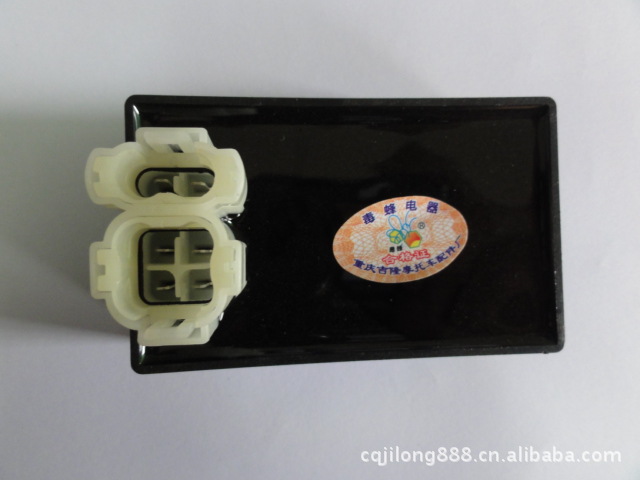 本企业通过ISO9001-2008国际质量管理体系认证,生产的产品质量稳定可靠,本企业主要生产的产品有高端摩托车的电子点火器,调压器,继电器,点火线圈,闪光器等。提供新产品开发,设计。咨询电话:13370761542. 吉隆电器公司具备15年以上专业生产销售摩托车五大电器的公司,生产的专利产品1.